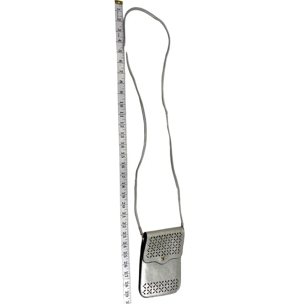 Silver Crossbody Cell phone Case/Holder 4x6  18a